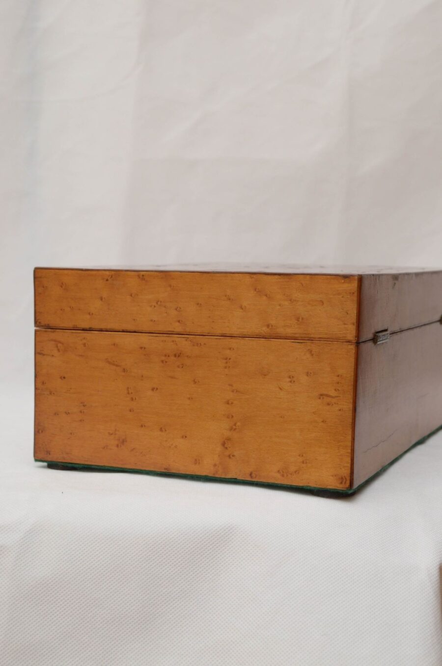 Superb Victorian Bird's-Eye Maple Jewellery Box - Image 10