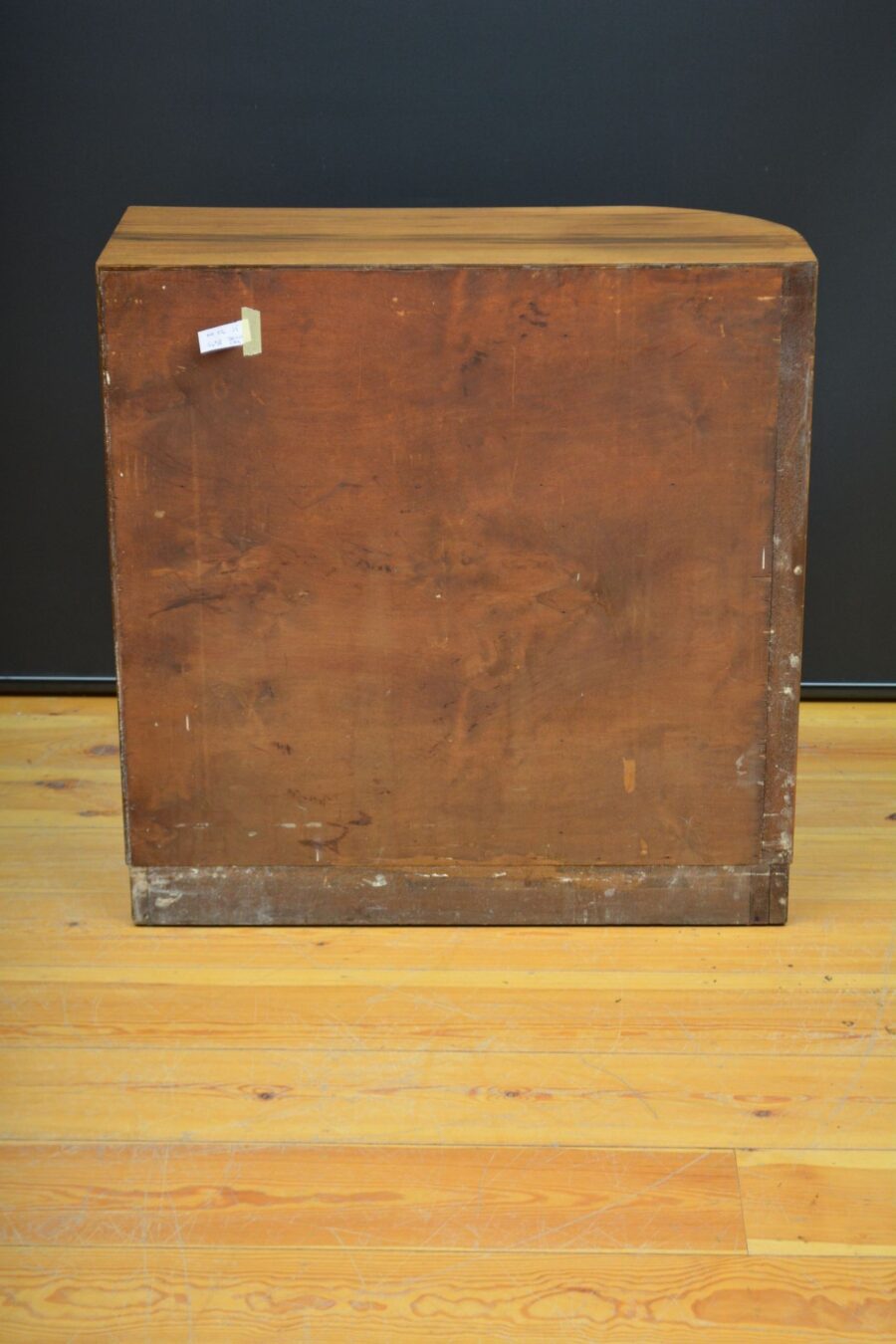 Low Art Deco Figured Walnut Cabinet / TV Stand - Image 12