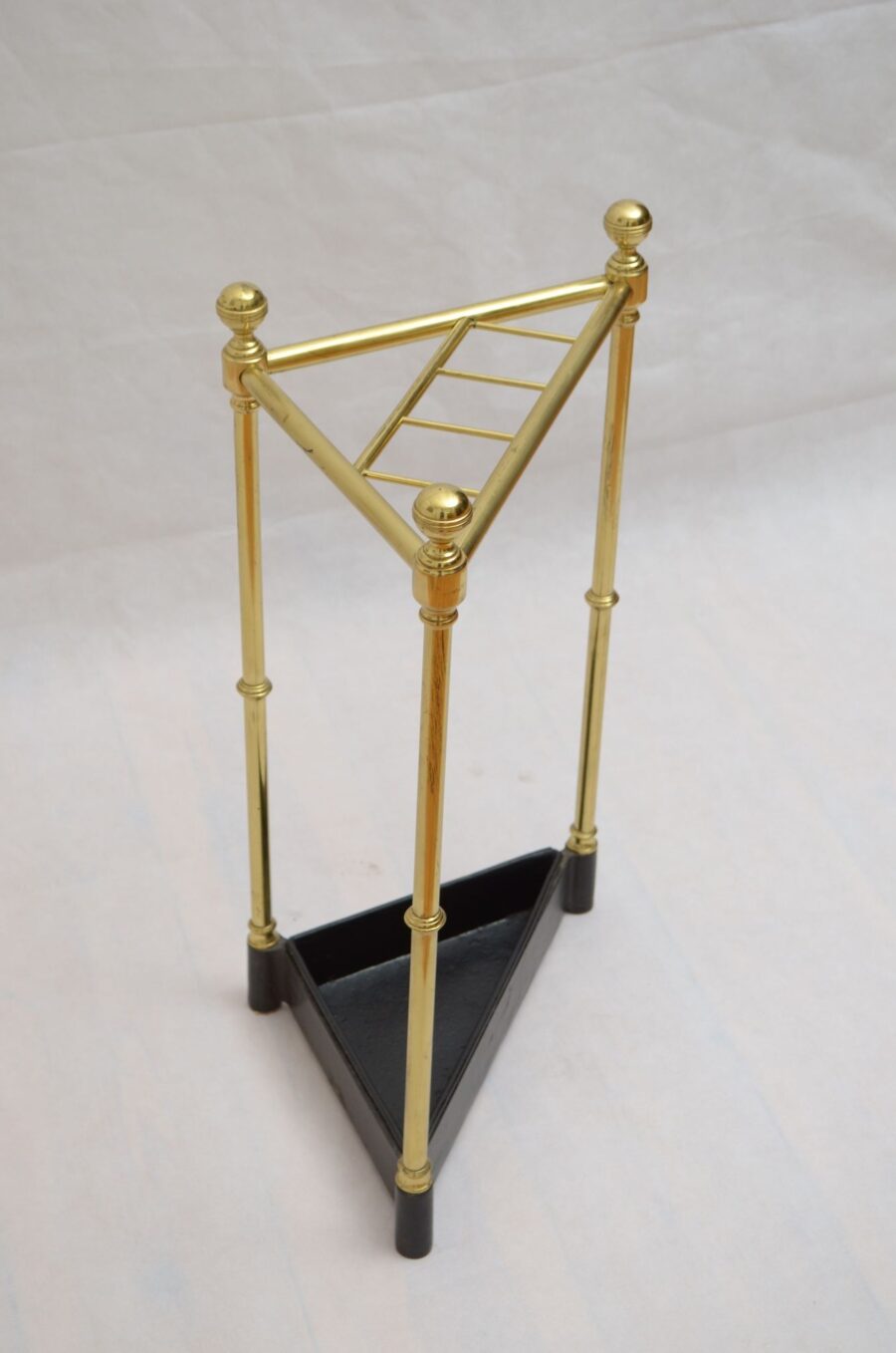 Rare Victorian Corner Umbrella Stand - Image 3