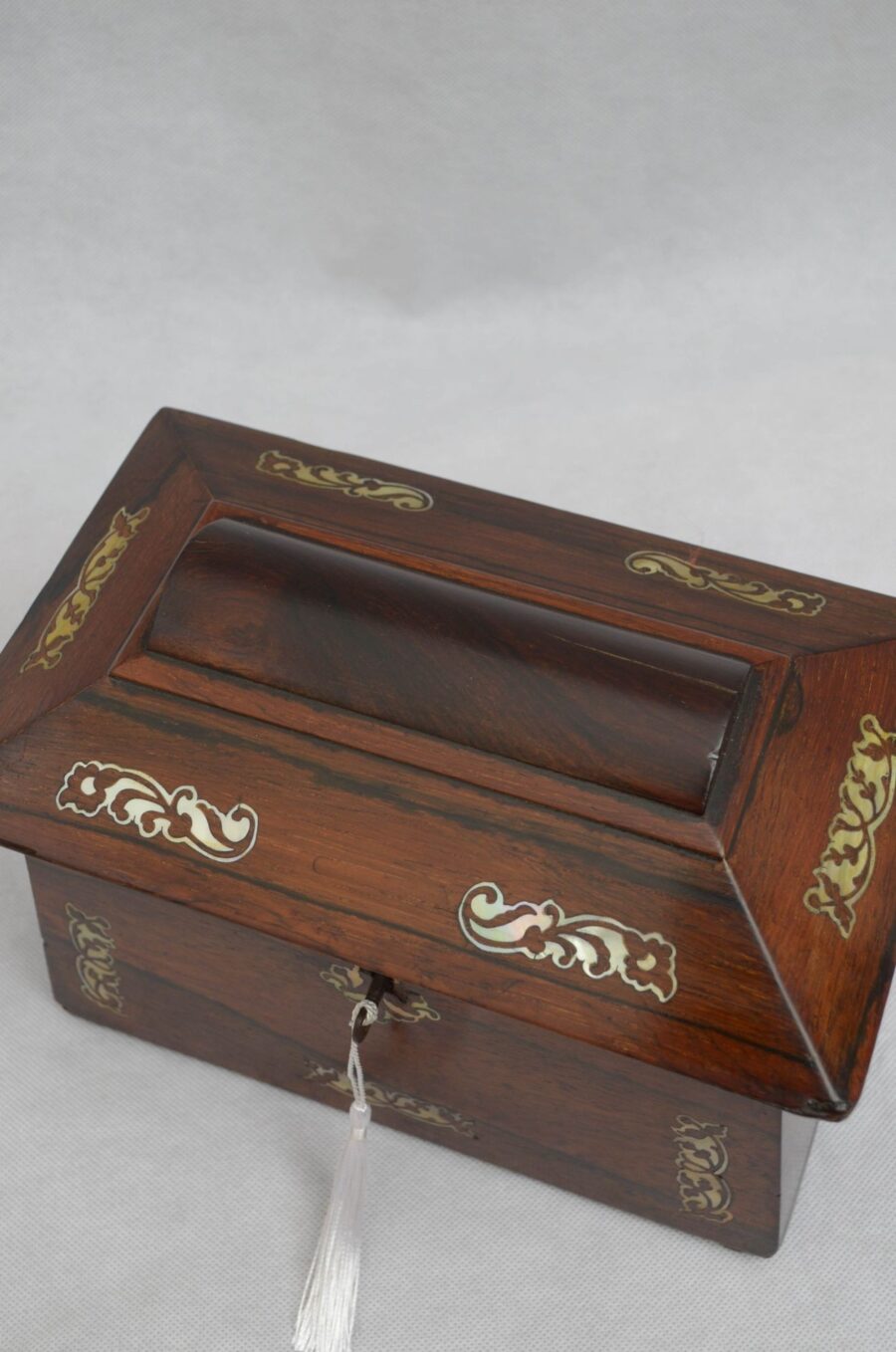 English Regency Rosewood Sarcophagus Jewellery Box - Image 3