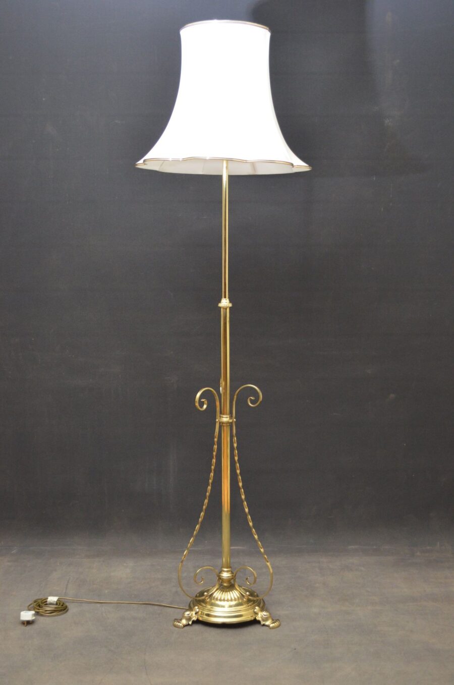 Arts & Crafts Brass Floor Lamp - Image 2