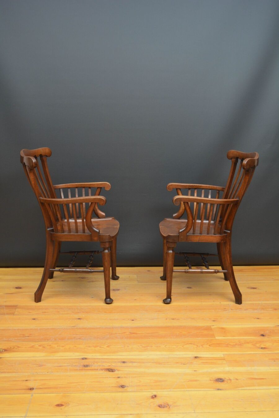 Pair of Late Victorian Elbow Chairs / Office Chairs - Image 4