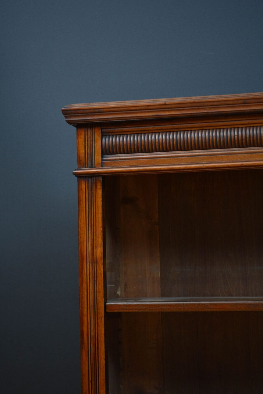 Late Victorian Open Bookcase in Walnut - Image 7
