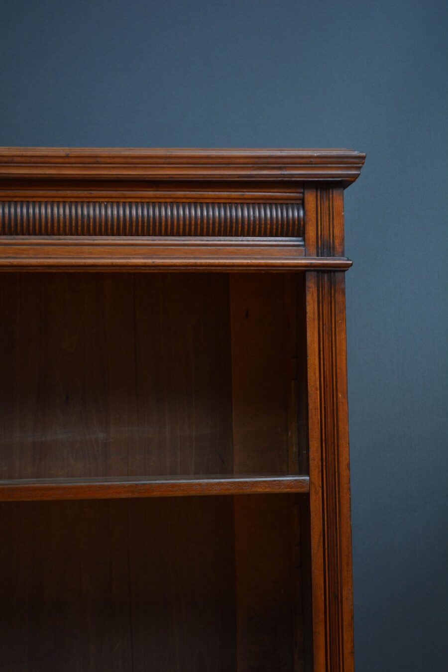 Late Victorian Open Bookcase in Walnut - Image 10