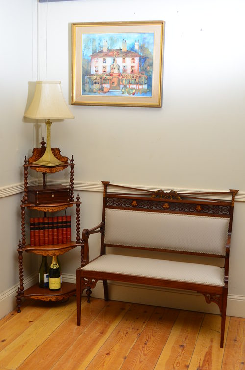 Victorian Corner Whatnot