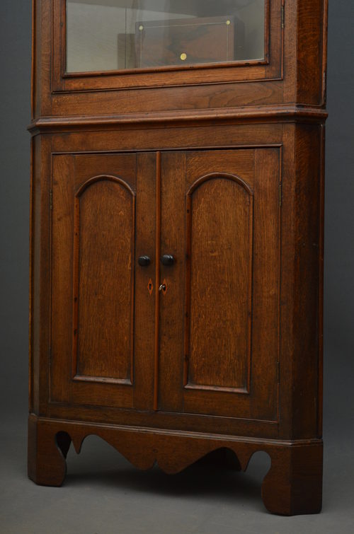 Georgian Corner Cupboard in Oak