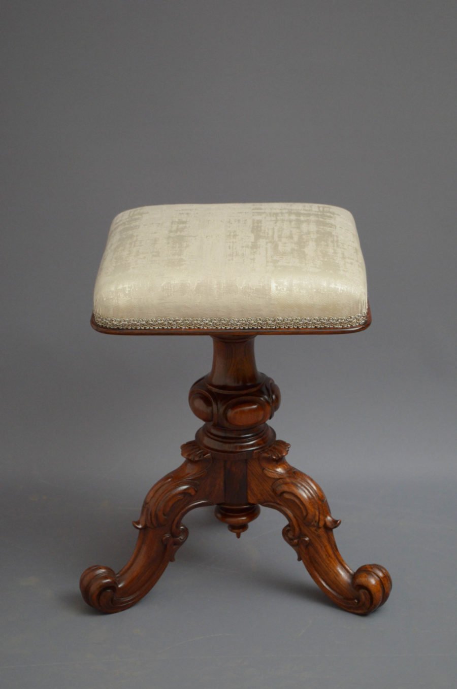 Victorian Height Adjustable Stool in Rosewood