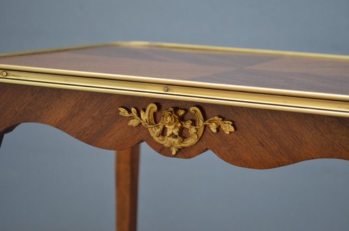 An Attractive Mahogany and Rosewood Table